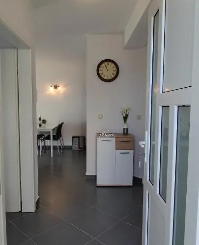 Kyra Apartman Lovran